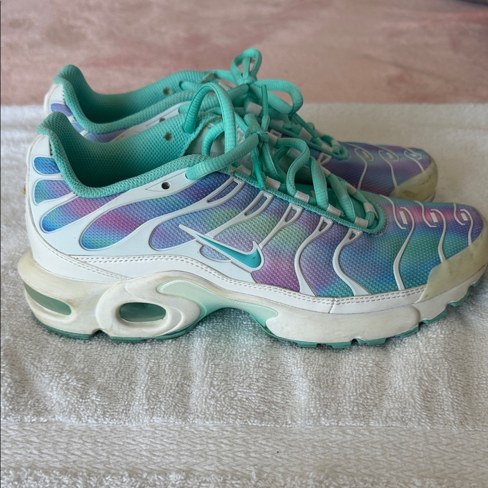 Nike Air Max Plus - Picture 4 of 6